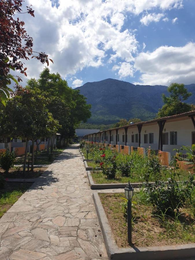 Ugur Beach Hotel Kemer Exteriör bild