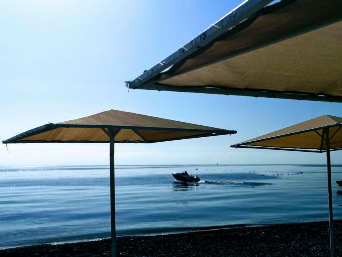 Ugur Beach Hotel Kemer Exteriör bild