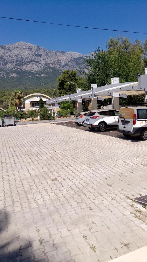 Ugur Beach Hotel Kemer Exteriör bild