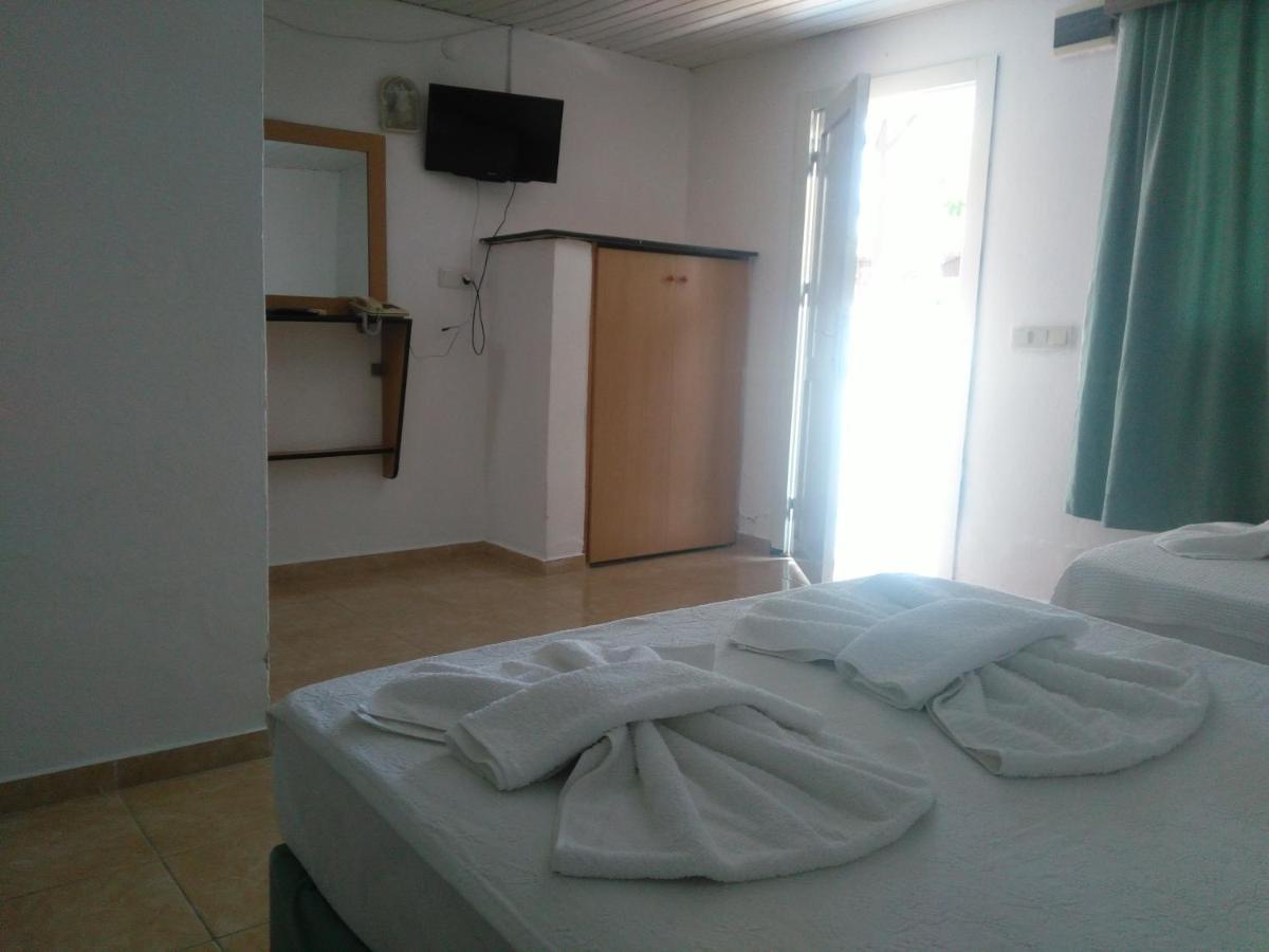 Ugur Beach Hotel Kemer Exteriör bild