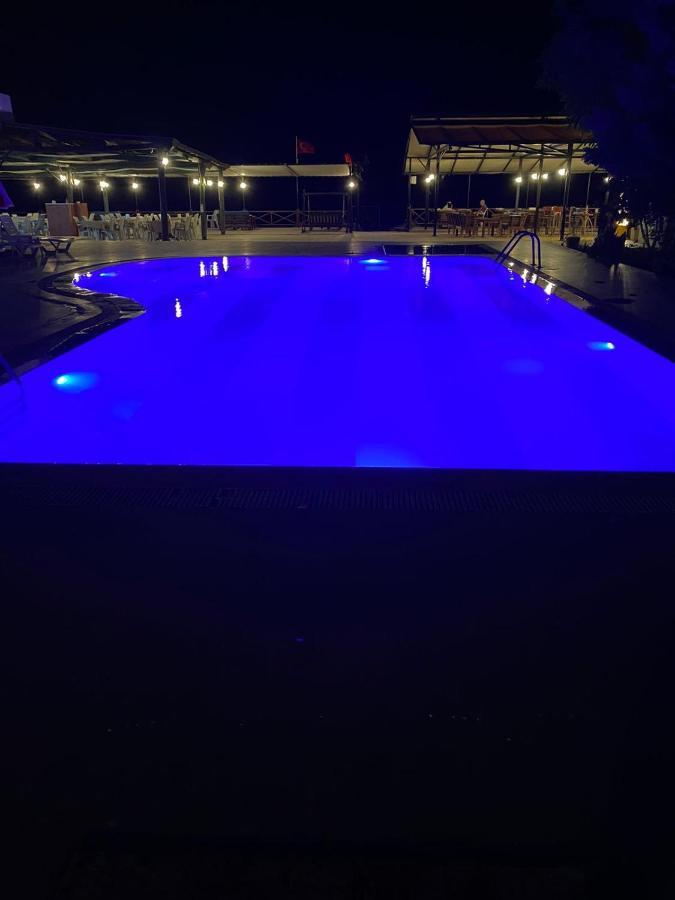 Ugur Beach Hotel Kemer Exteriör bild